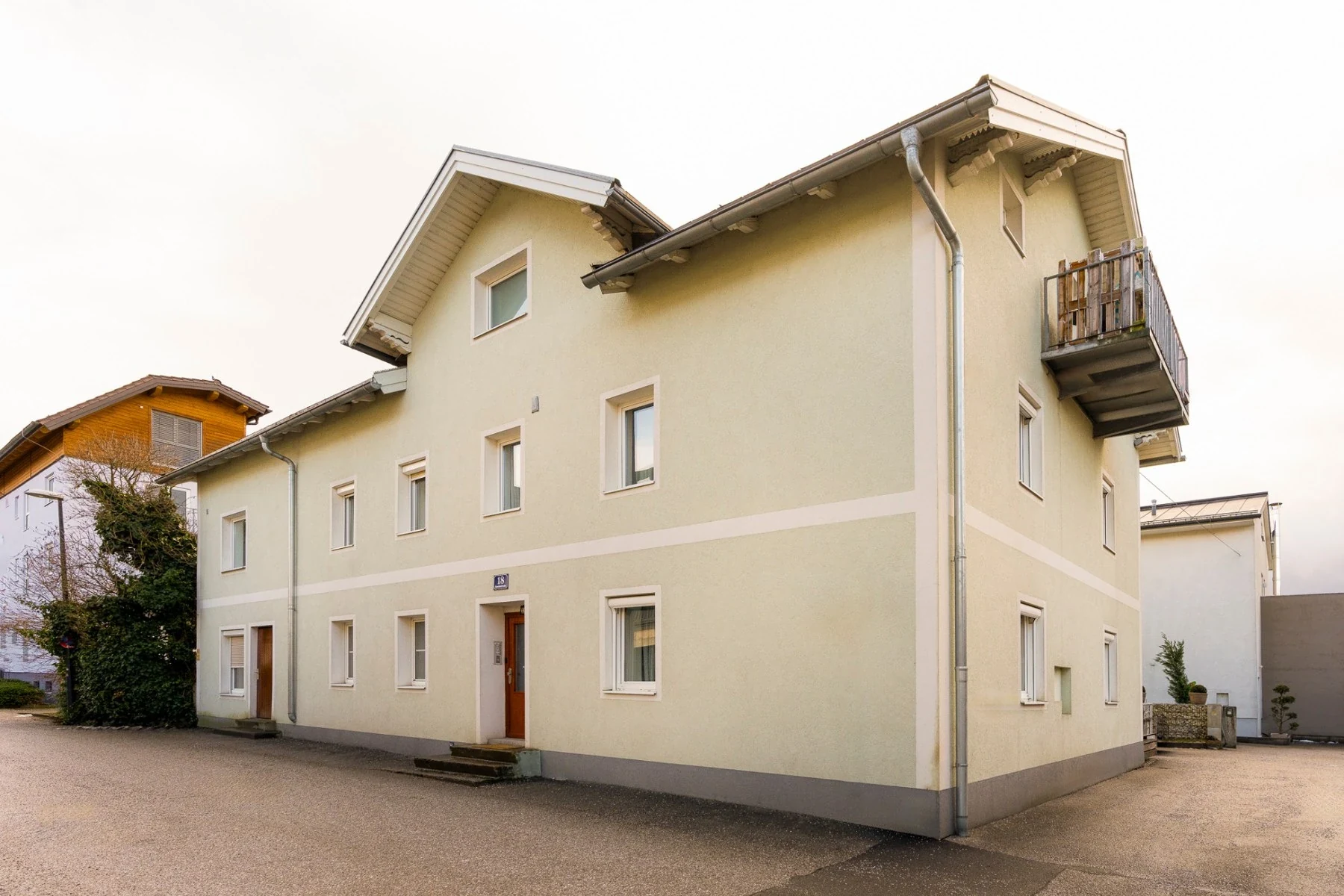 Exterior of the apartment house